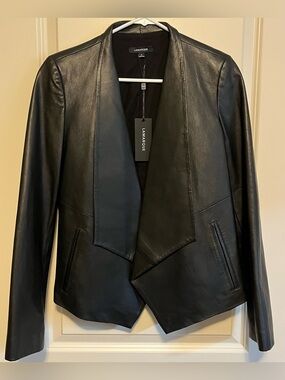NWT Lamarque Cropped Leather Aya Verona Black Drape Jacket Size Small